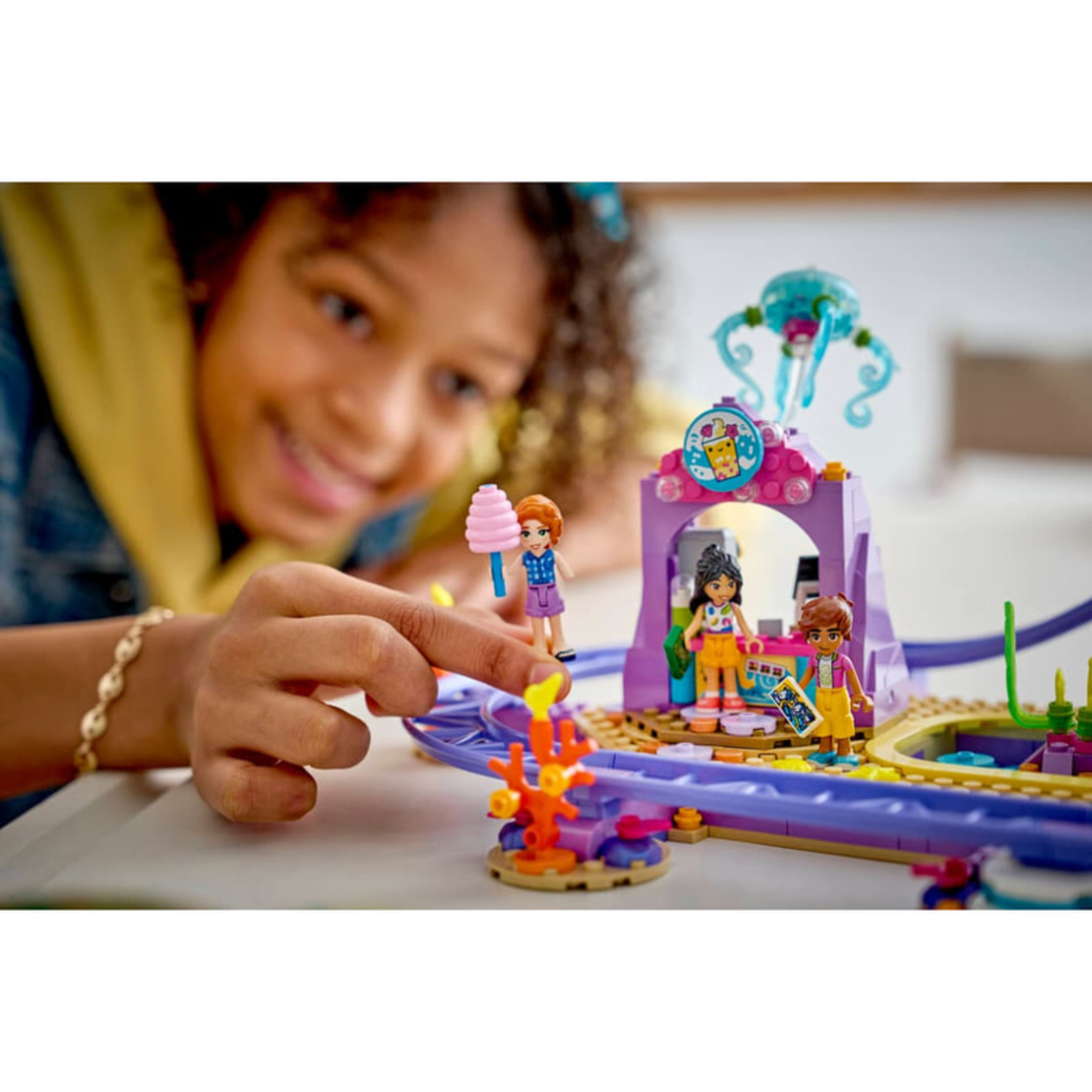 LEGO® Friends Скоростно влакче с русалка 42703