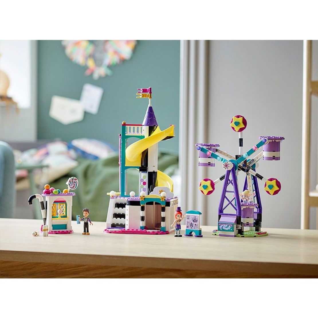 LEGO® Friends Магическо виенско колело и пързалка 41689