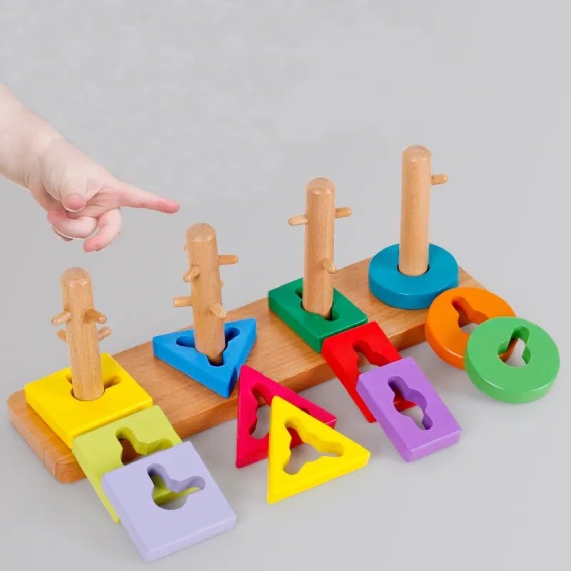 Дървена детска играчка Raya Toys Низанка с форми