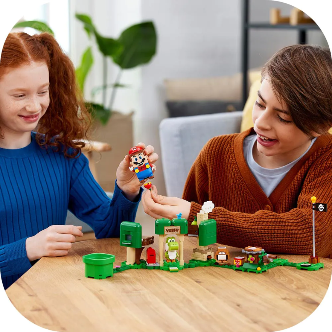 LEGO® Super Mario™ Комплект с допълнения Yoshi’s Gift House 71406