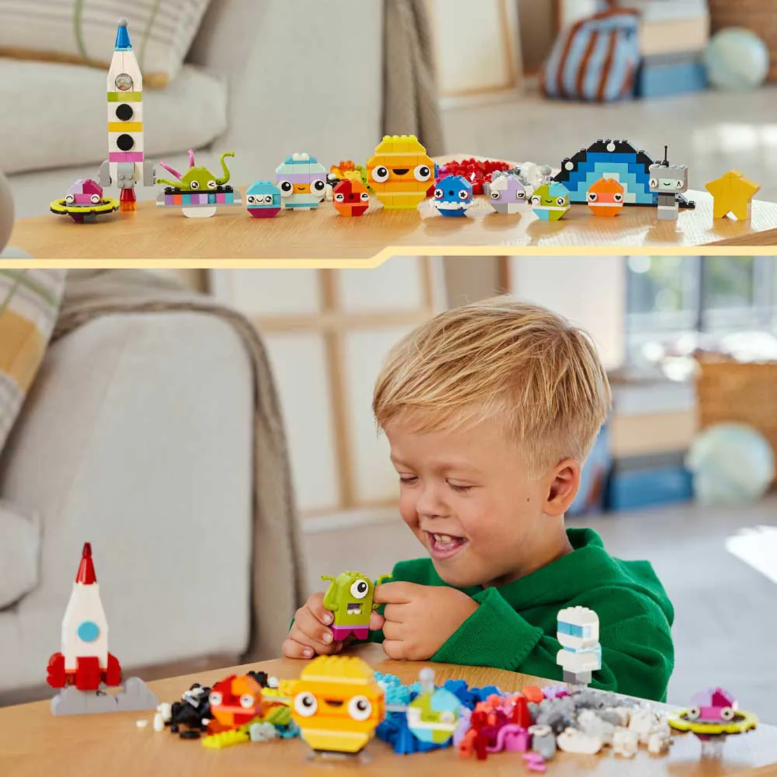 LEGO® Classic Творчески планети в космоса 11037