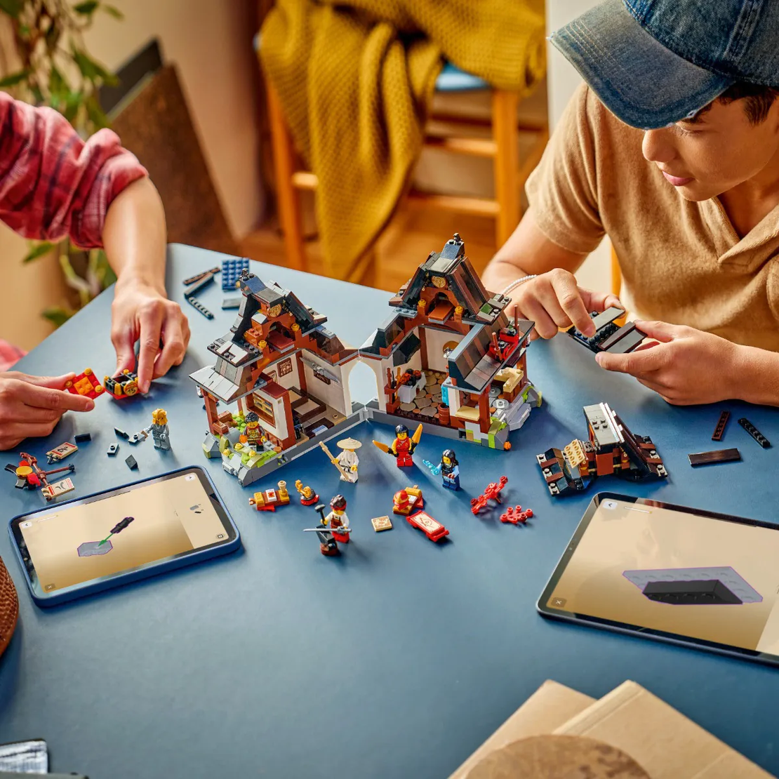 LEGO® NINJAGO® 15-та годишнина Ковачница Четирите оръжия 71858