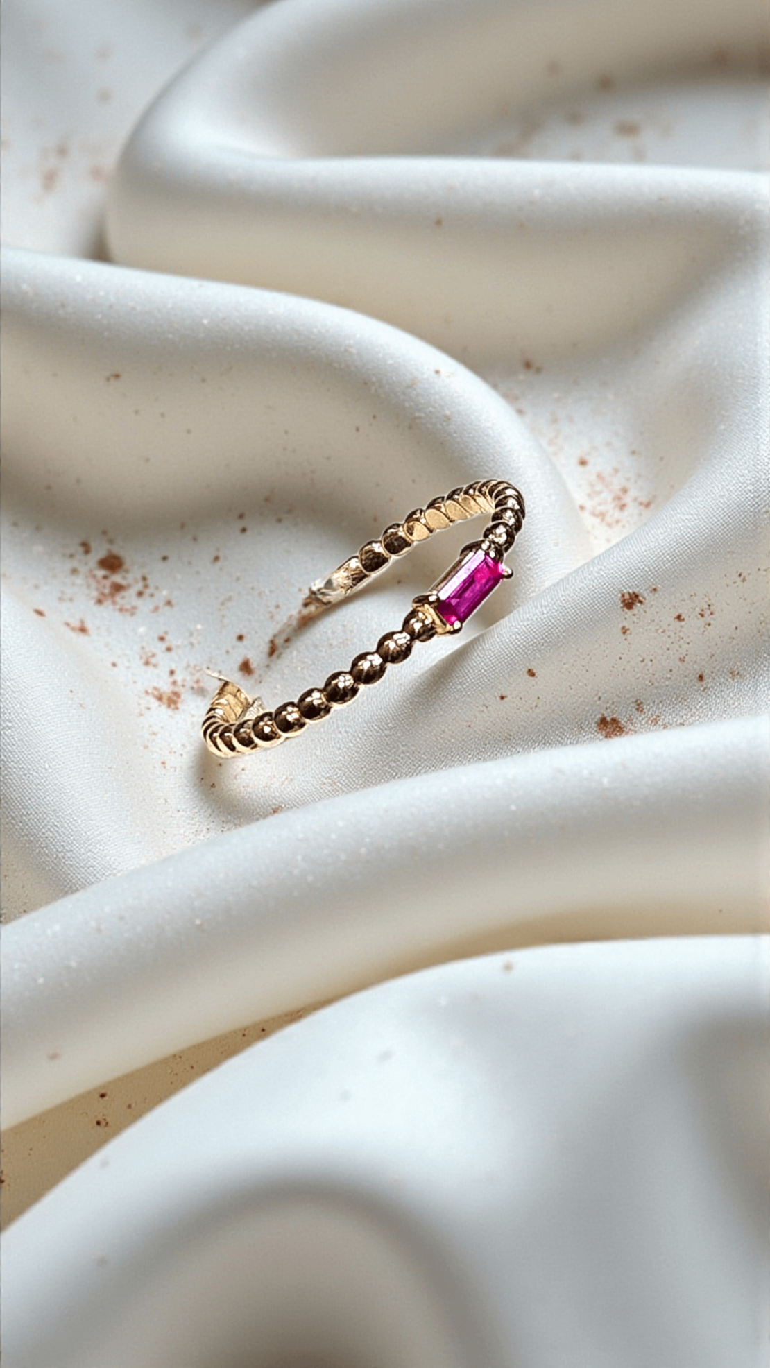 Златен пръстен с Рубинче Lusy