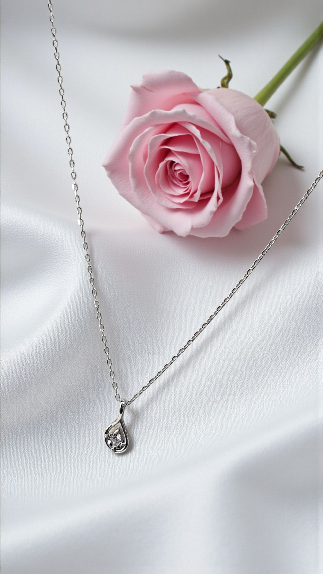 Златно колие