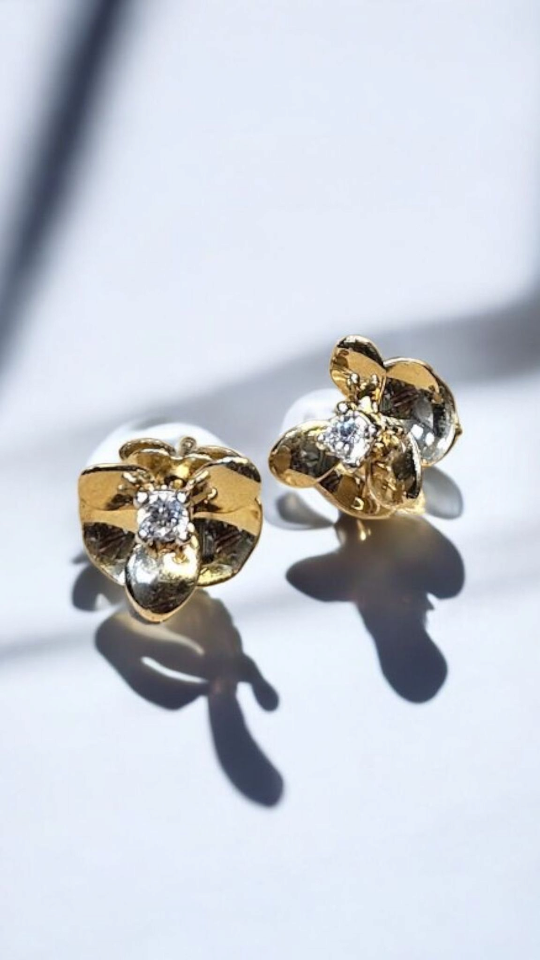 Златни обеци 