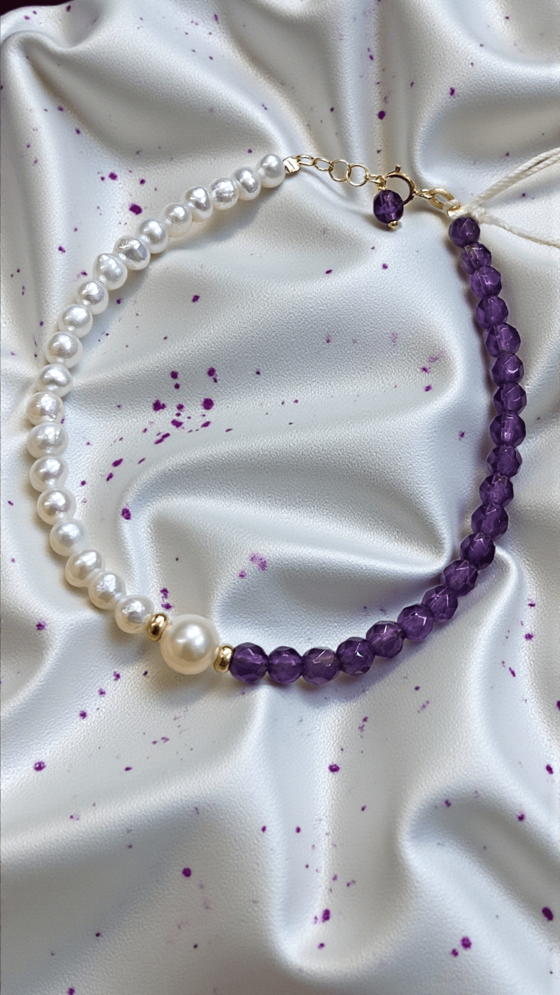 Дамска гривна Gumon с естествени аметисти, перли и 18К златни елементи