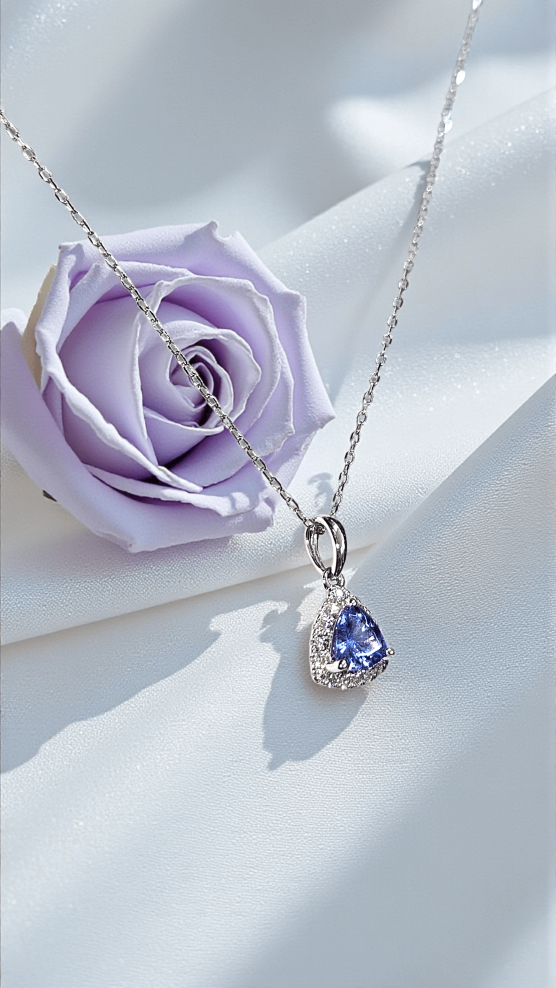 Златно  колие от 18К злато, танзанит и диаманти I Gioielli del Sole