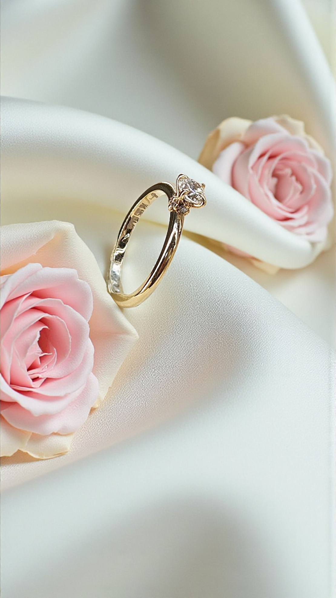 Златен пръстен с диаманти IGI сертификат