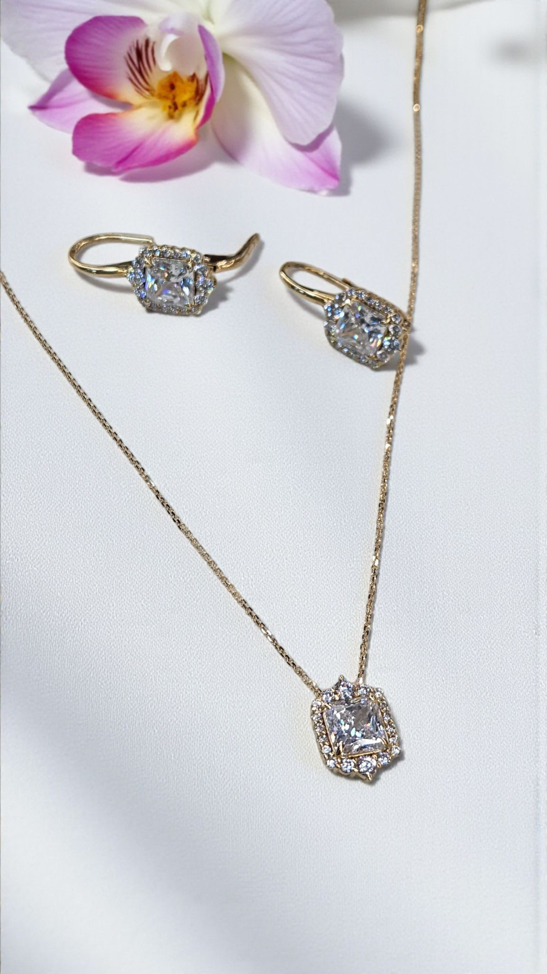 Златен комплект 