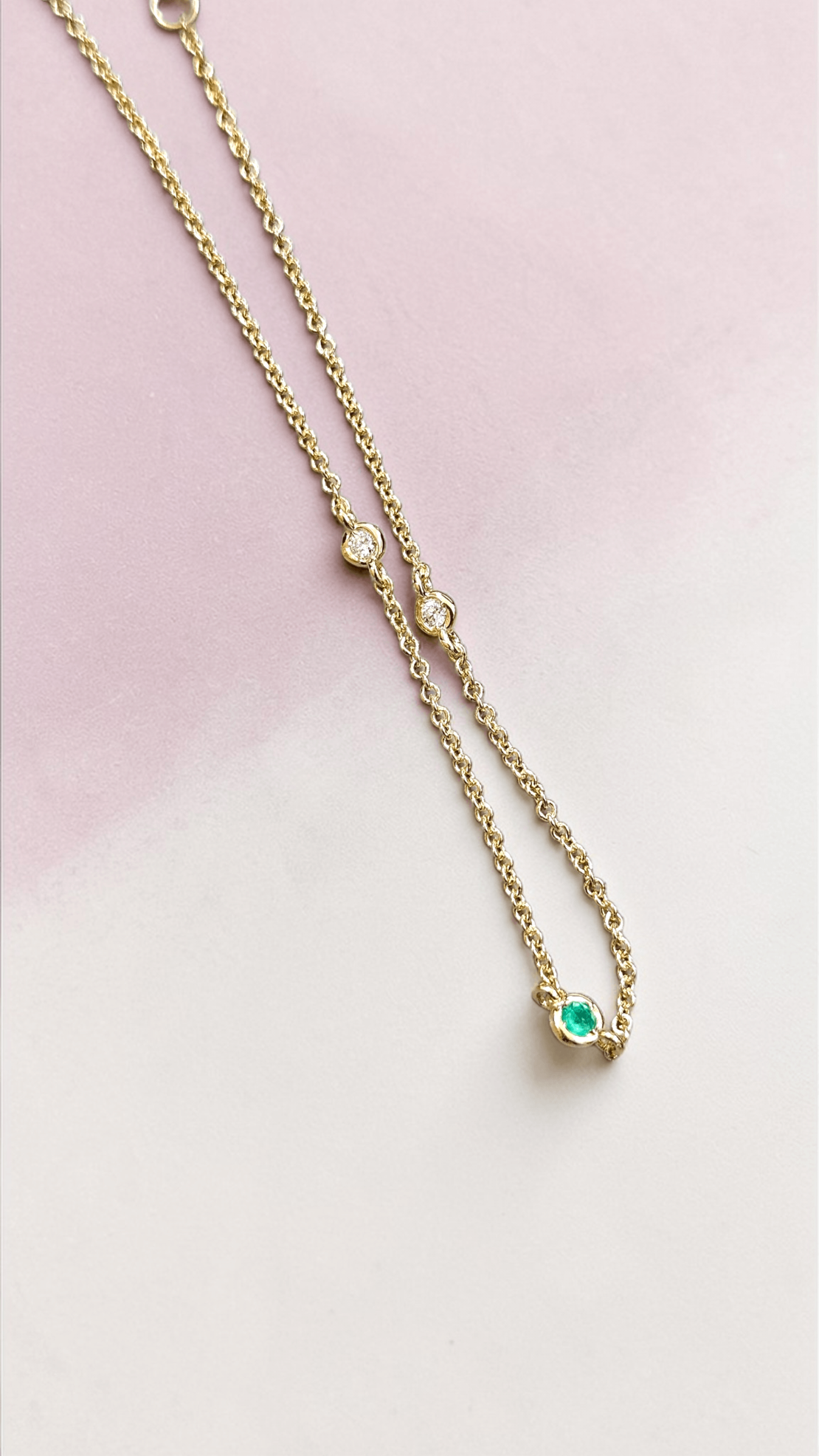 Златна гривна с диаманти и изумруд Lusi Gioielli