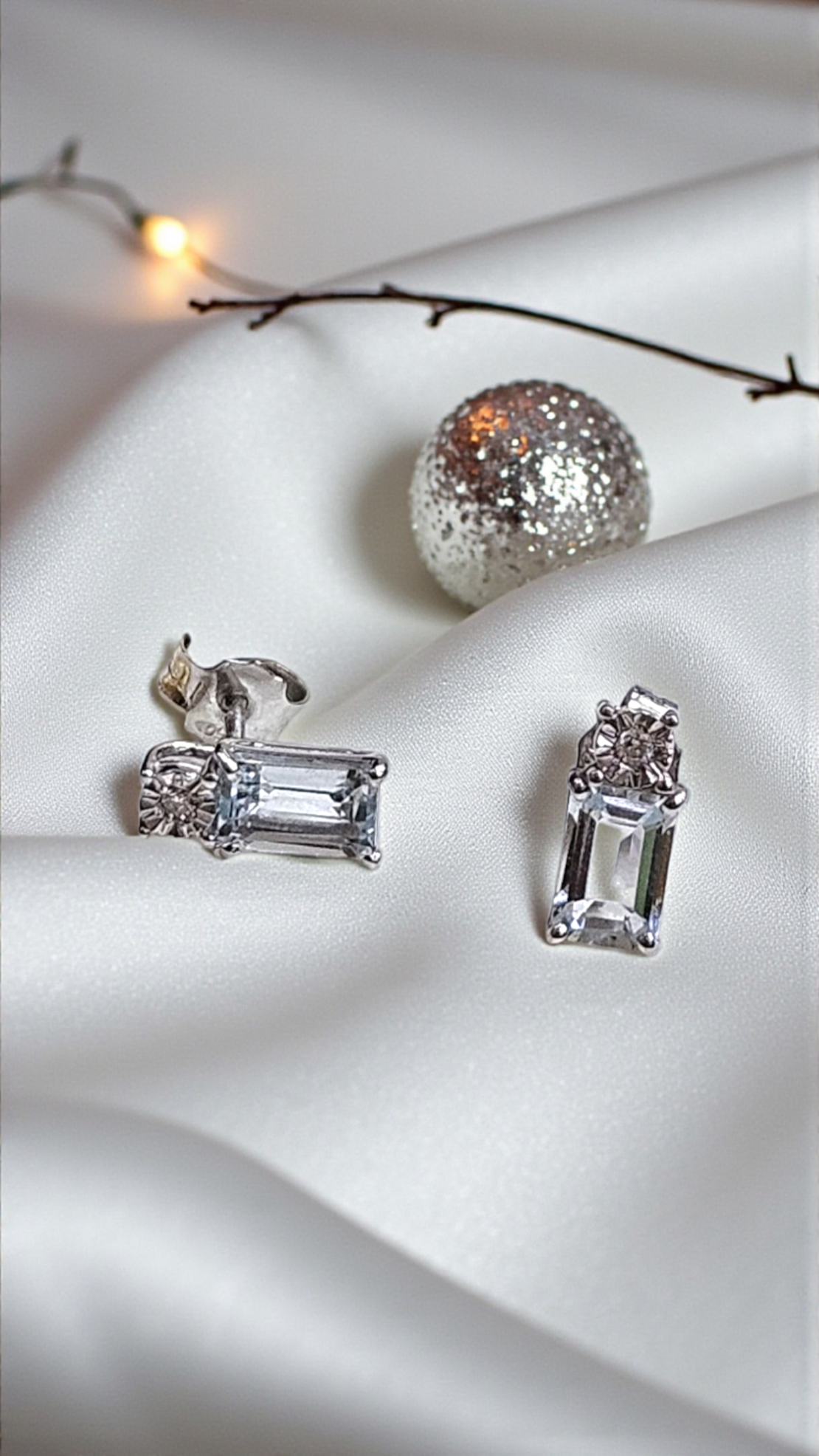 Златни обеци с АКвамарин и диаманти от 18К бяло злато I Gioielli del Sole