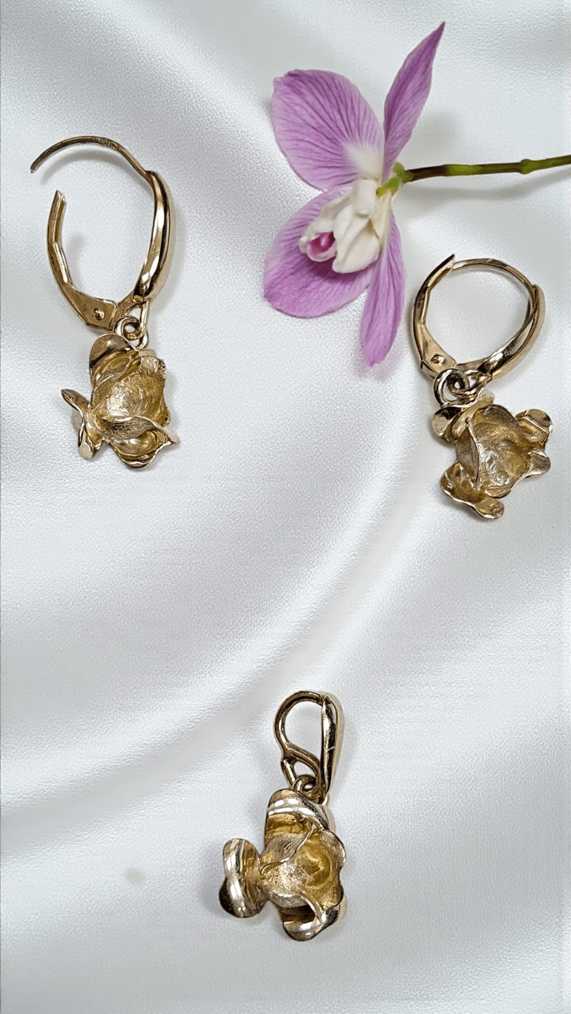 Златен комплект „Golden Blossom“