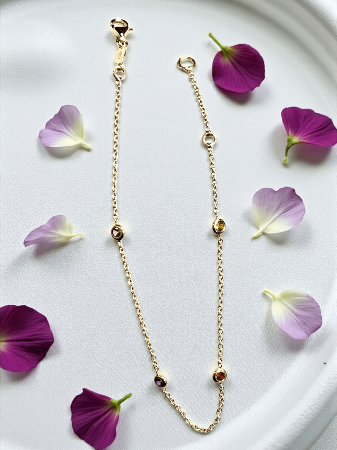 Златна гривна с Аметист, Цитрин, Гранат и Лавандулов кварц