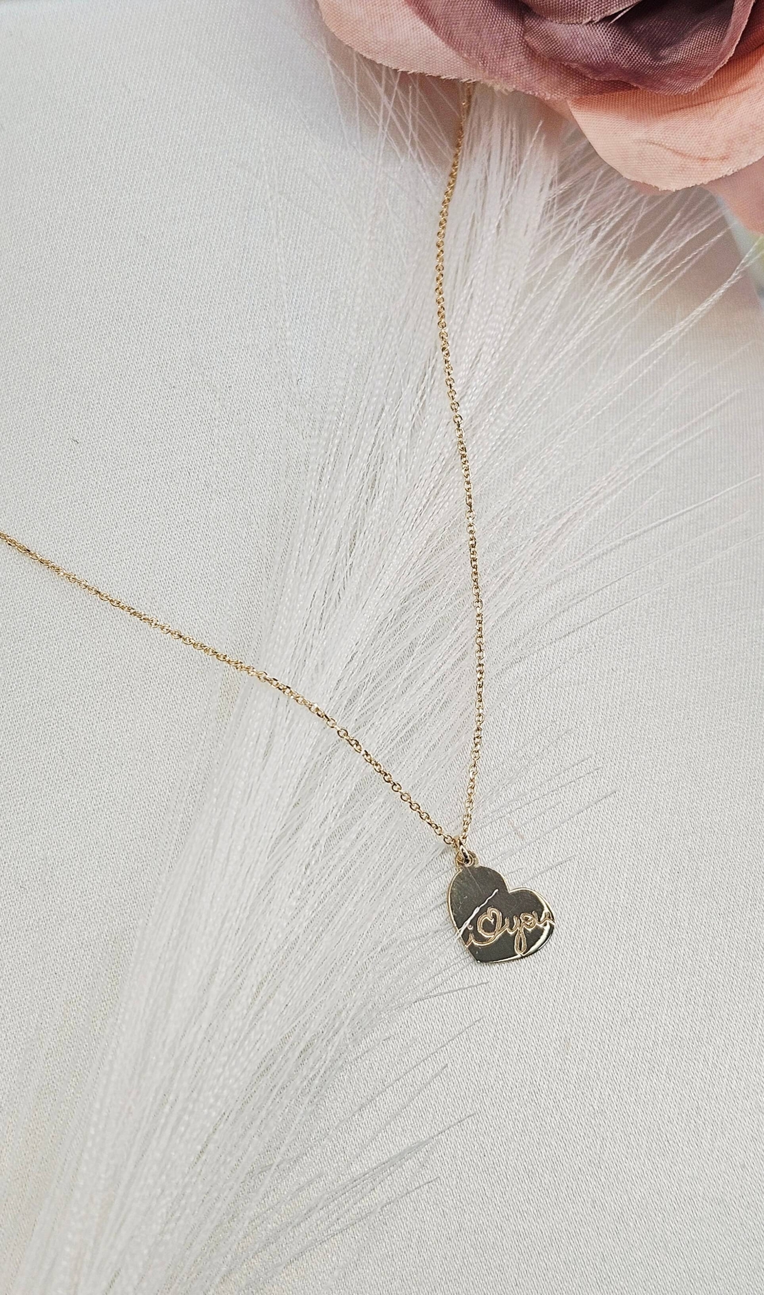 Златно колие 