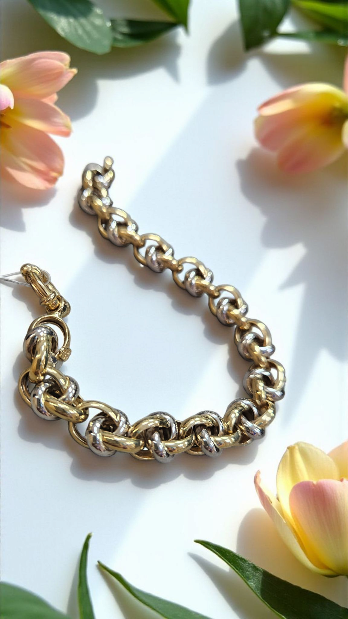 Дамска златна гривна