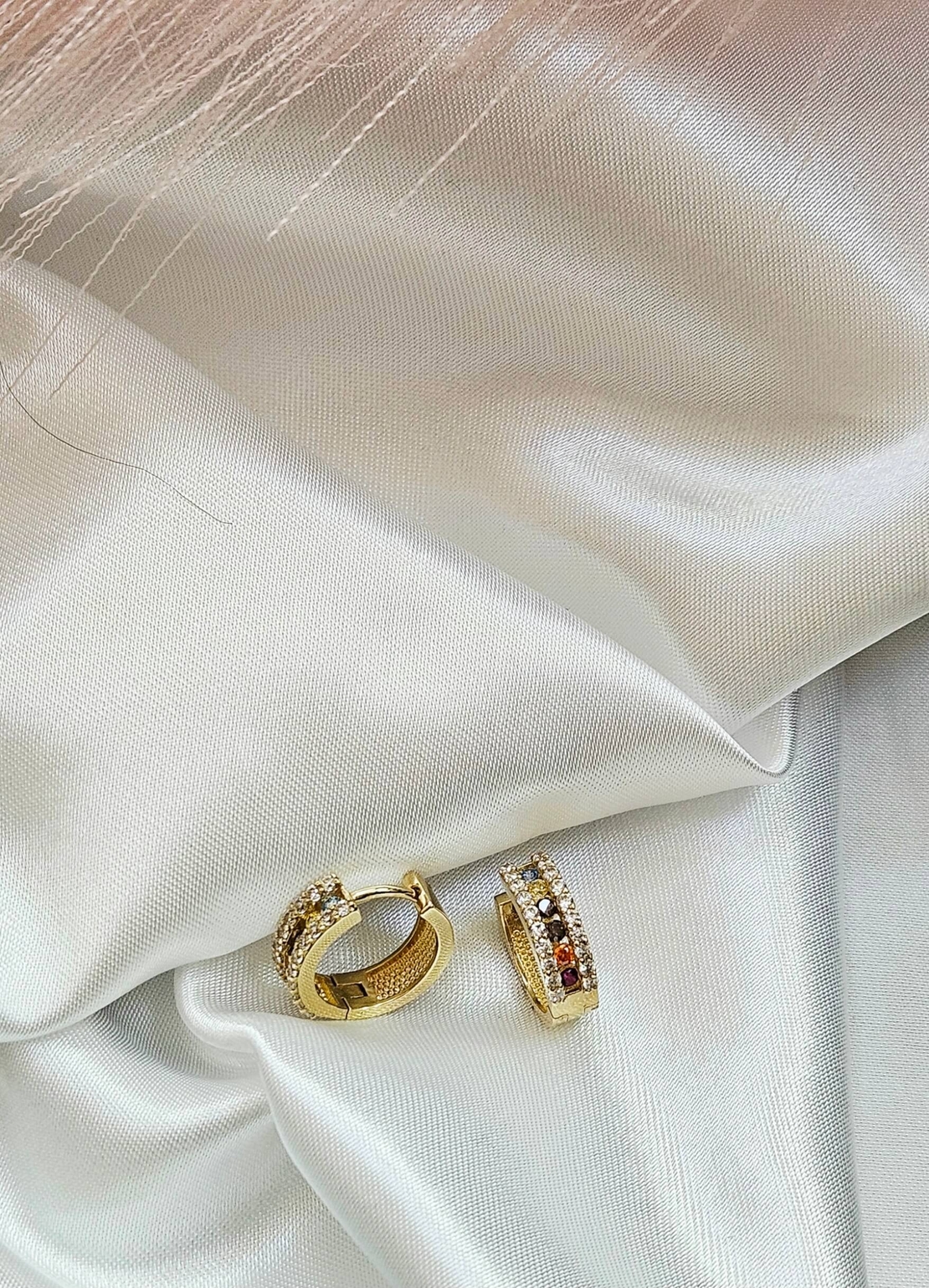 Златни халки Цветна Елегантност