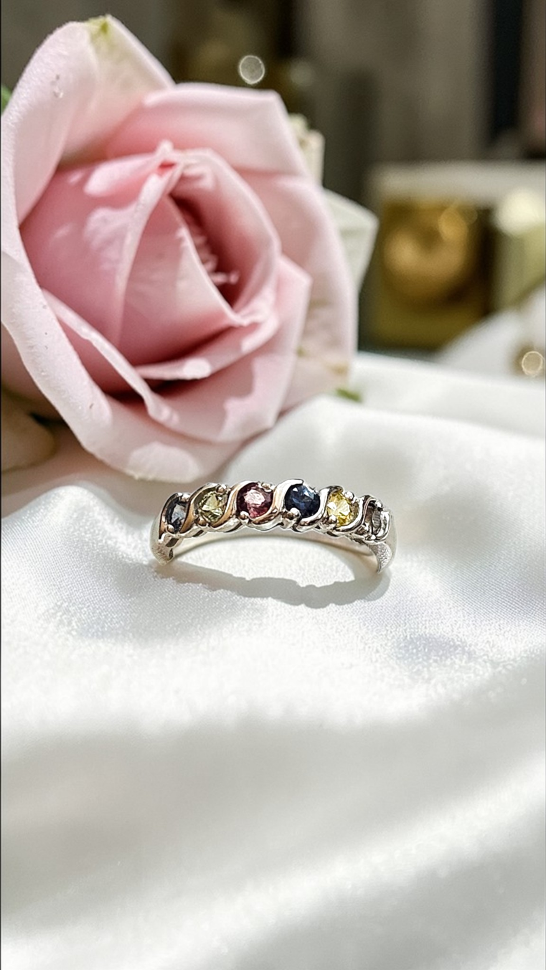 Златен пръстен Сапфирена Дъга