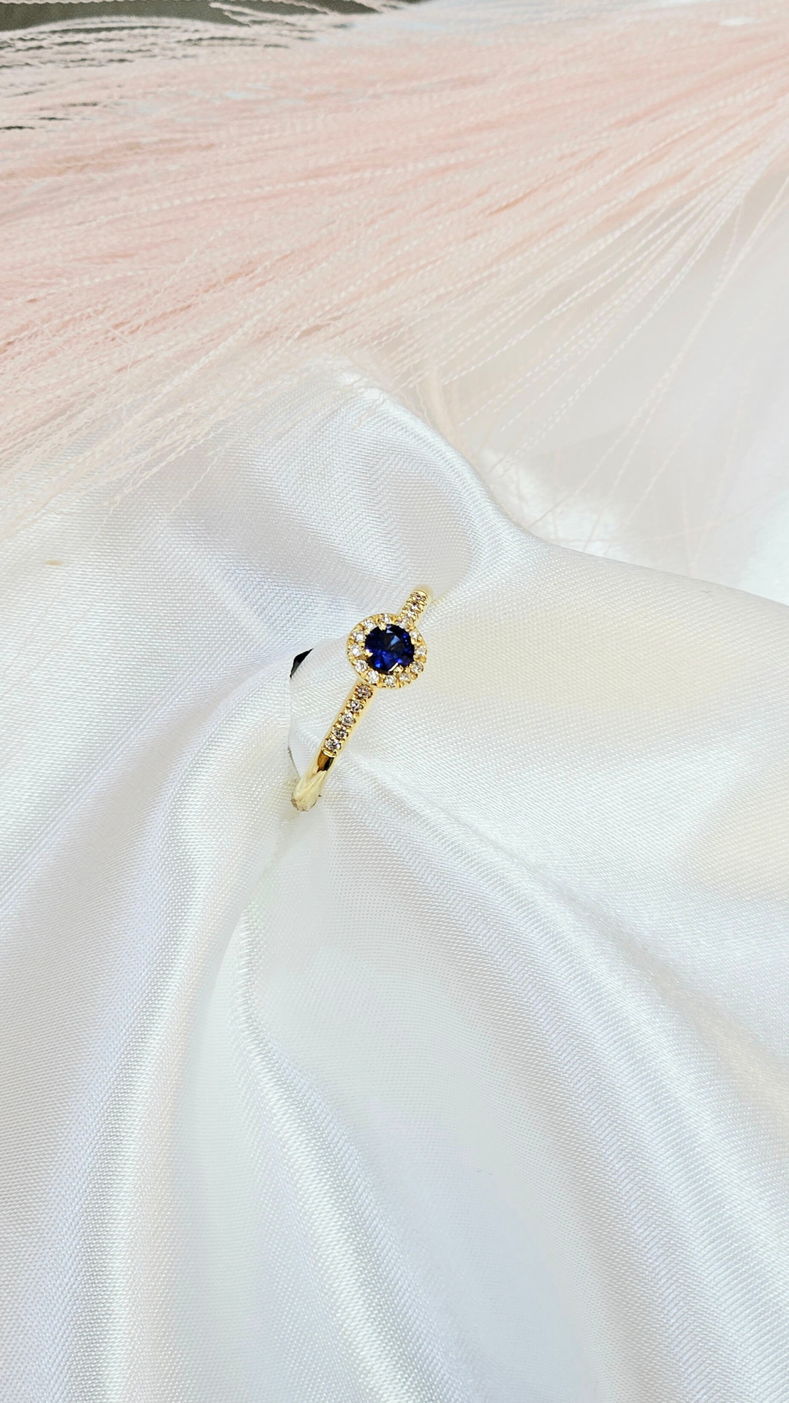 Златен пръстен със Сапфир и Диаманти I Gioielli del Sole