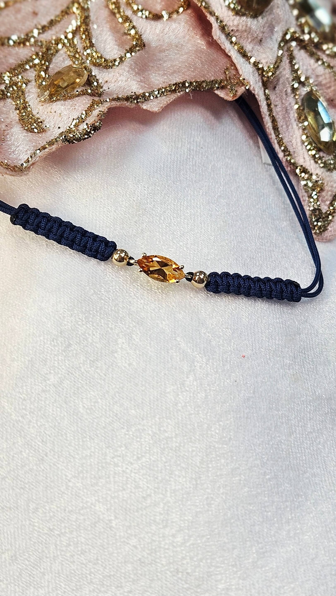 Гривна на конец с Цитрин и елементи от 18К златоGumon