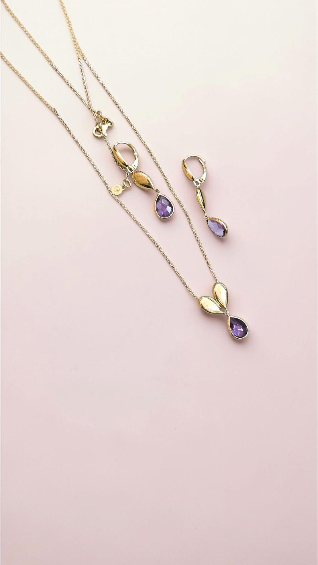 Дамски златен комплект с Аметист