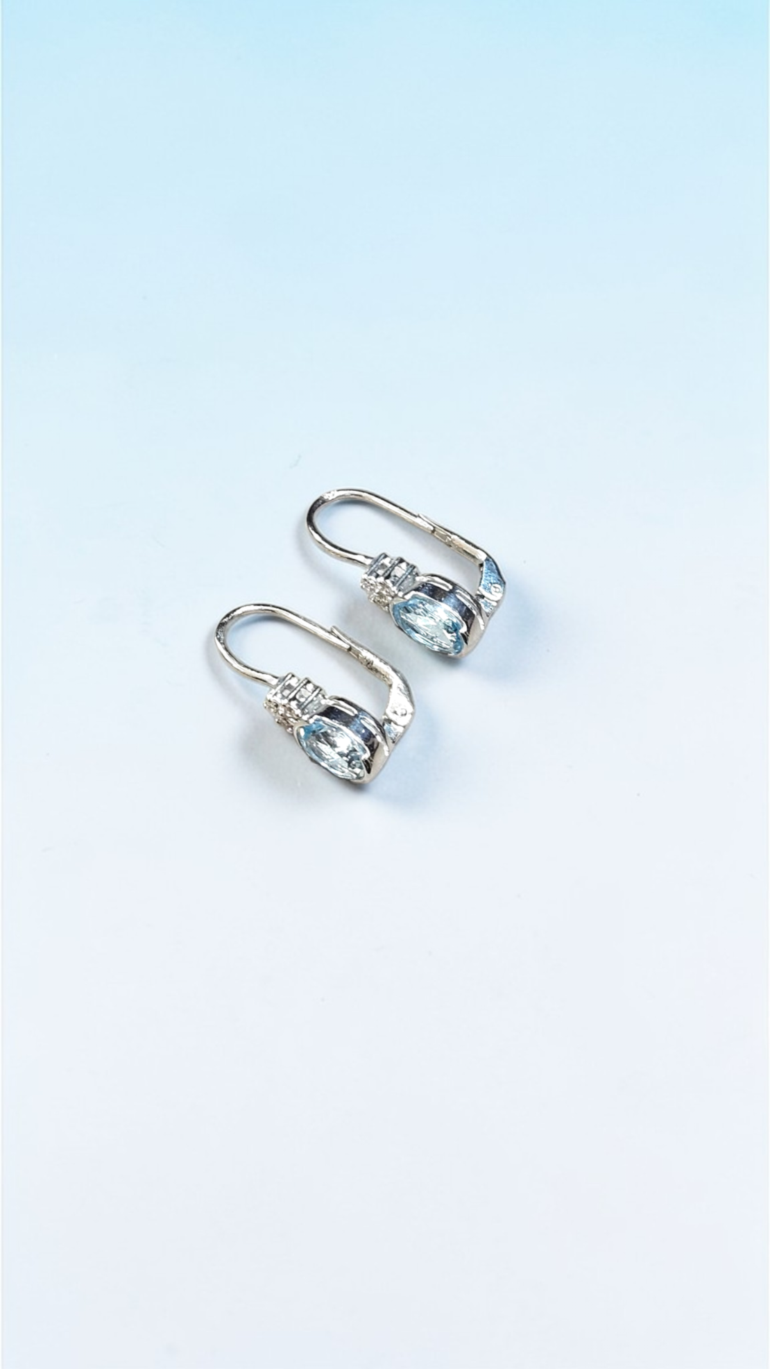 Комплект от бяло златос Аквамарин и цирконии