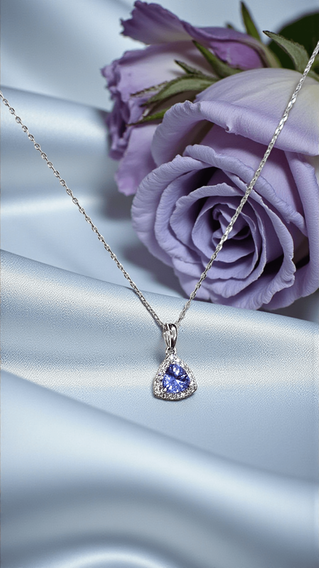 Златно  колие от 18К злато, танзанит и диаманти I Gioielli del Sole