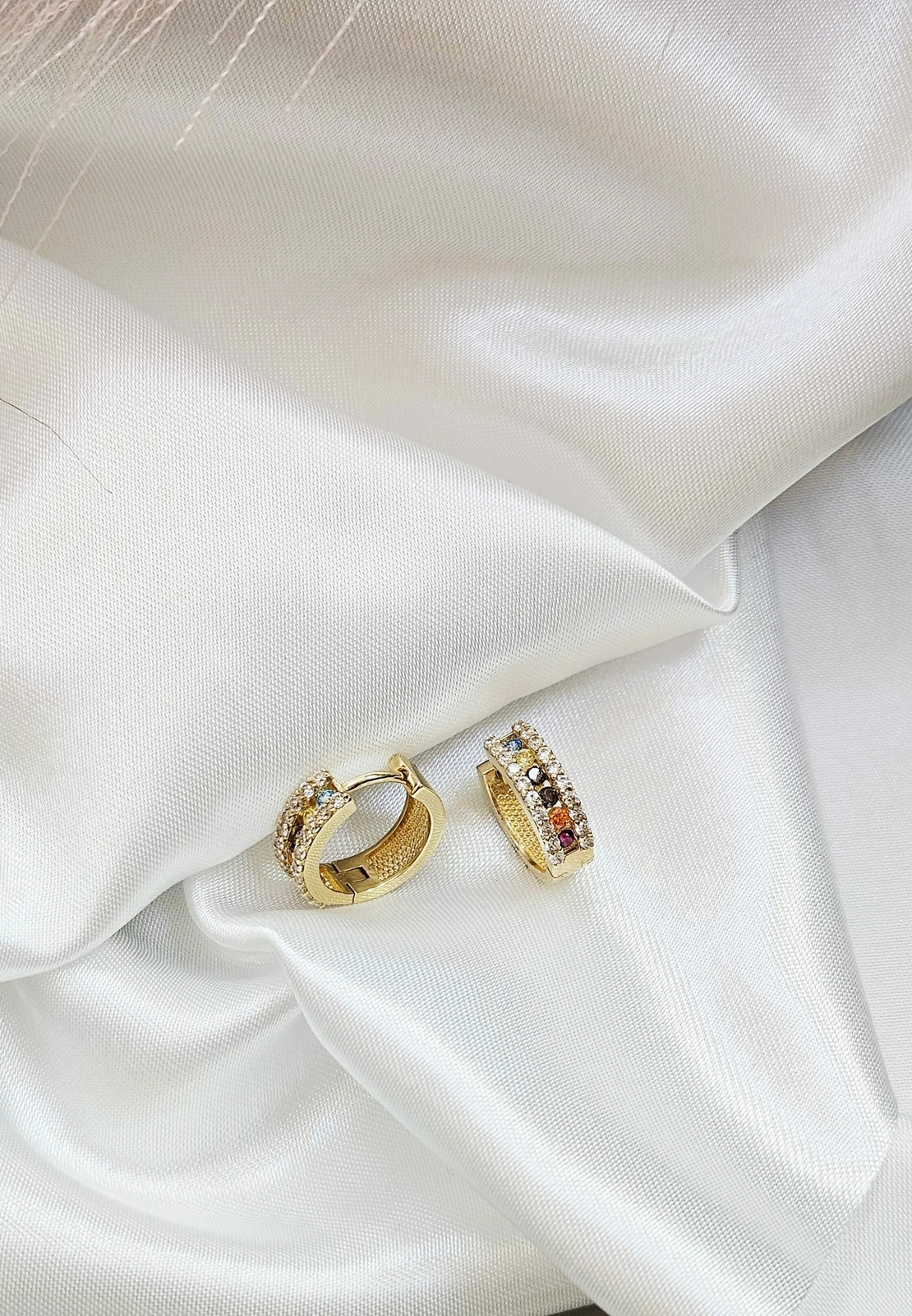 Златни халки Цветна Елегантност