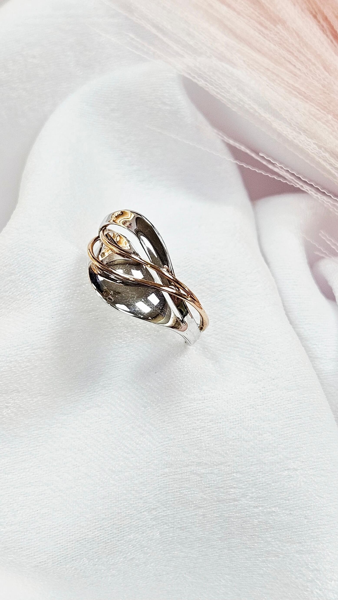 Златен пръстен от бяло и розово злато „Eterna Duo“