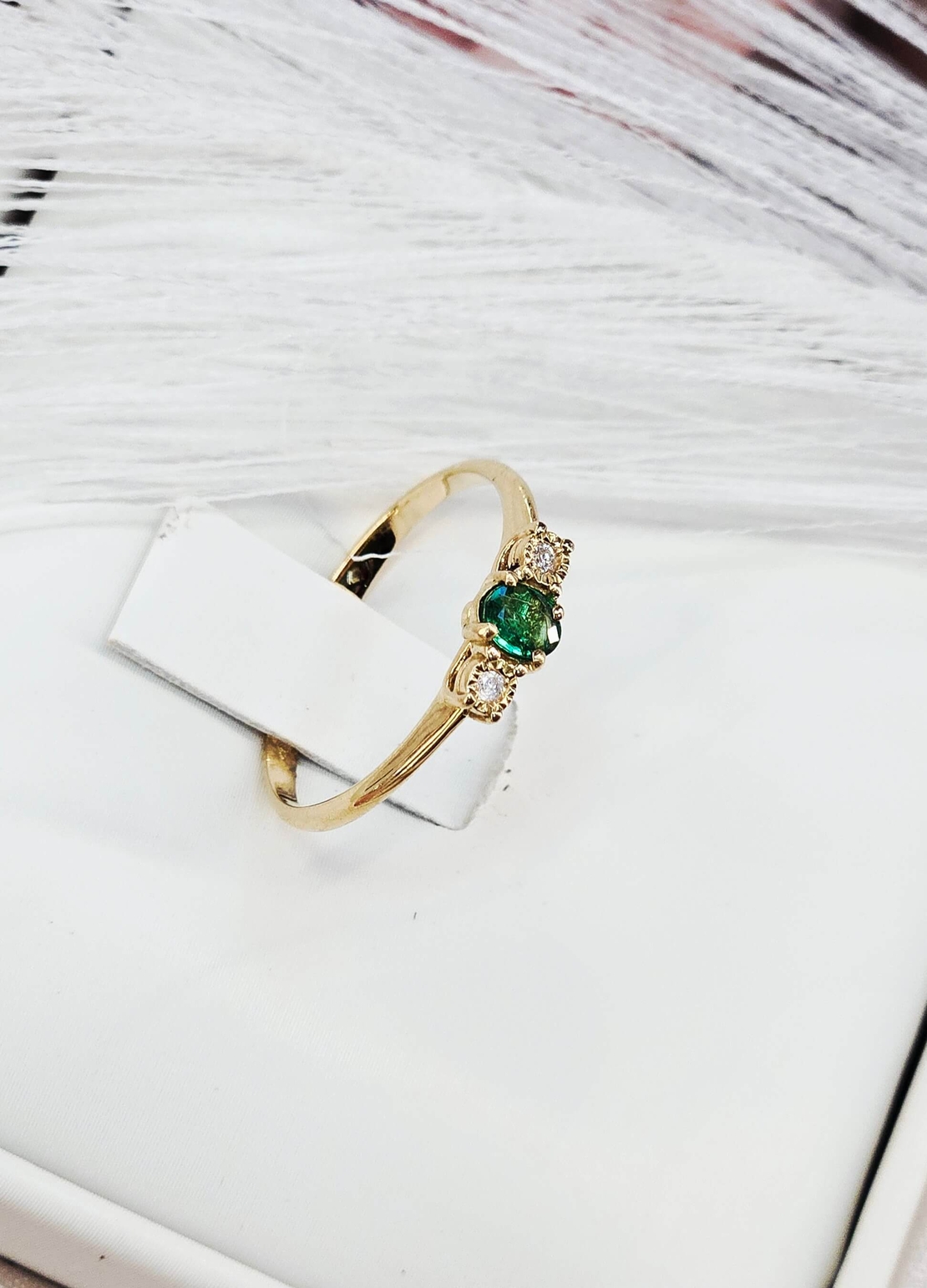 Златен пръстен с Изумруд и диаманти I Gioielli del Sole