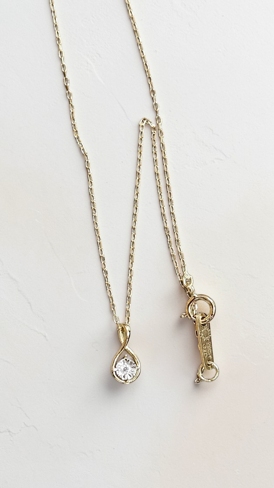 Златно колие с диамант от 18К злато I GIOIELLI DEL SOLE