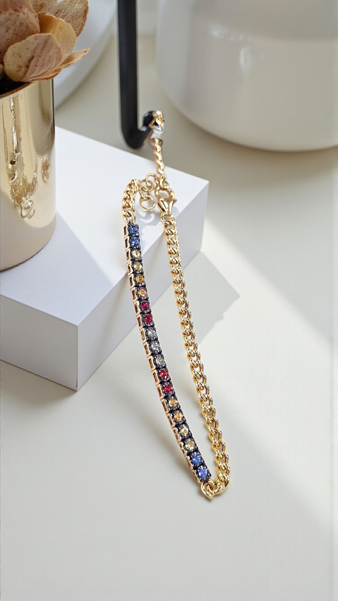 Златна гривнас цветни сапфири I Gioielli del Sole