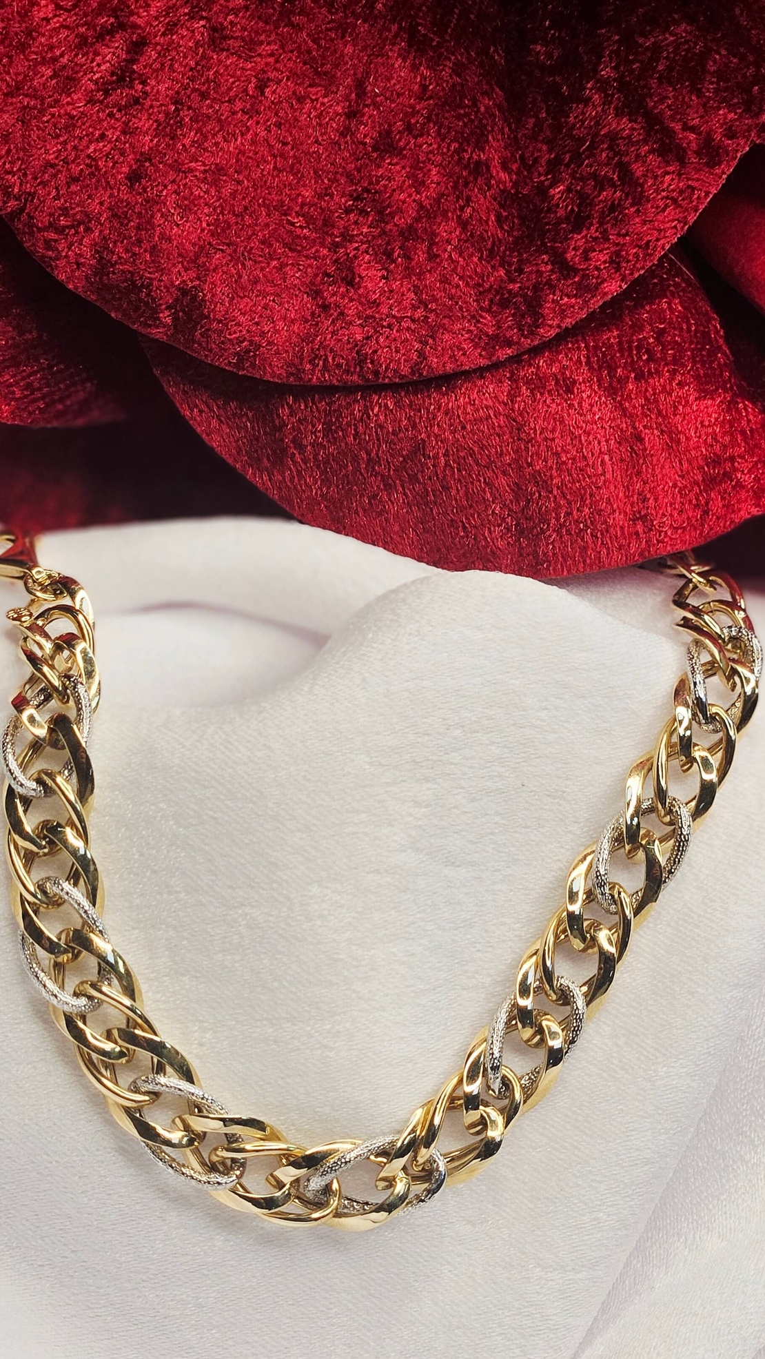 Златна гривна Golden Fusion