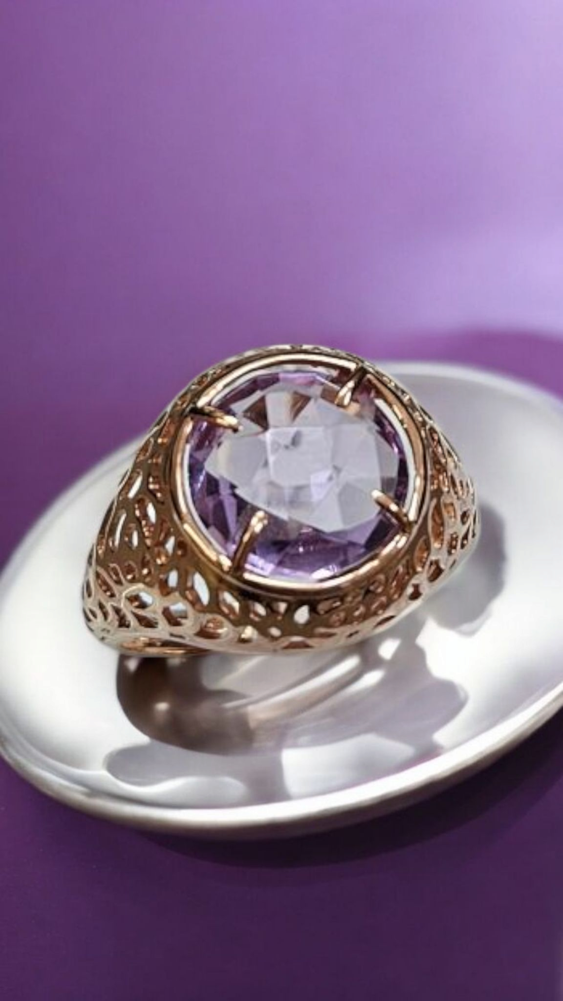 Дамски златен пръстен с Аметист от розово злато