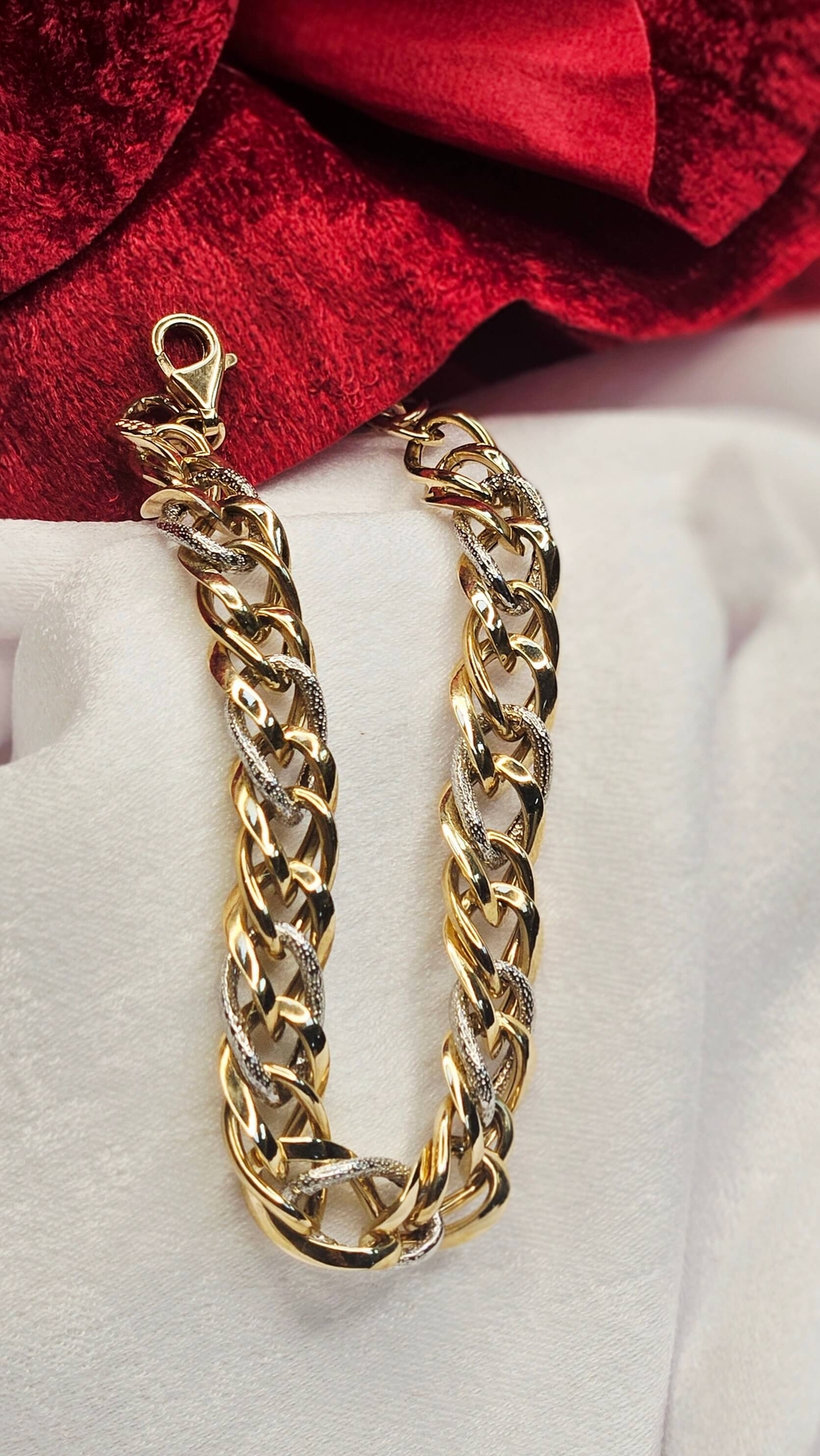 Златна гривна Golden Fusion