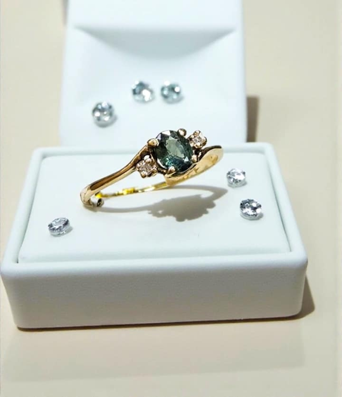 Златен пръстен