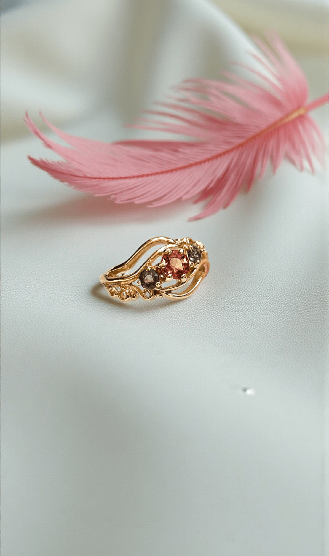 Златен пръстен със Сапфири Сезони