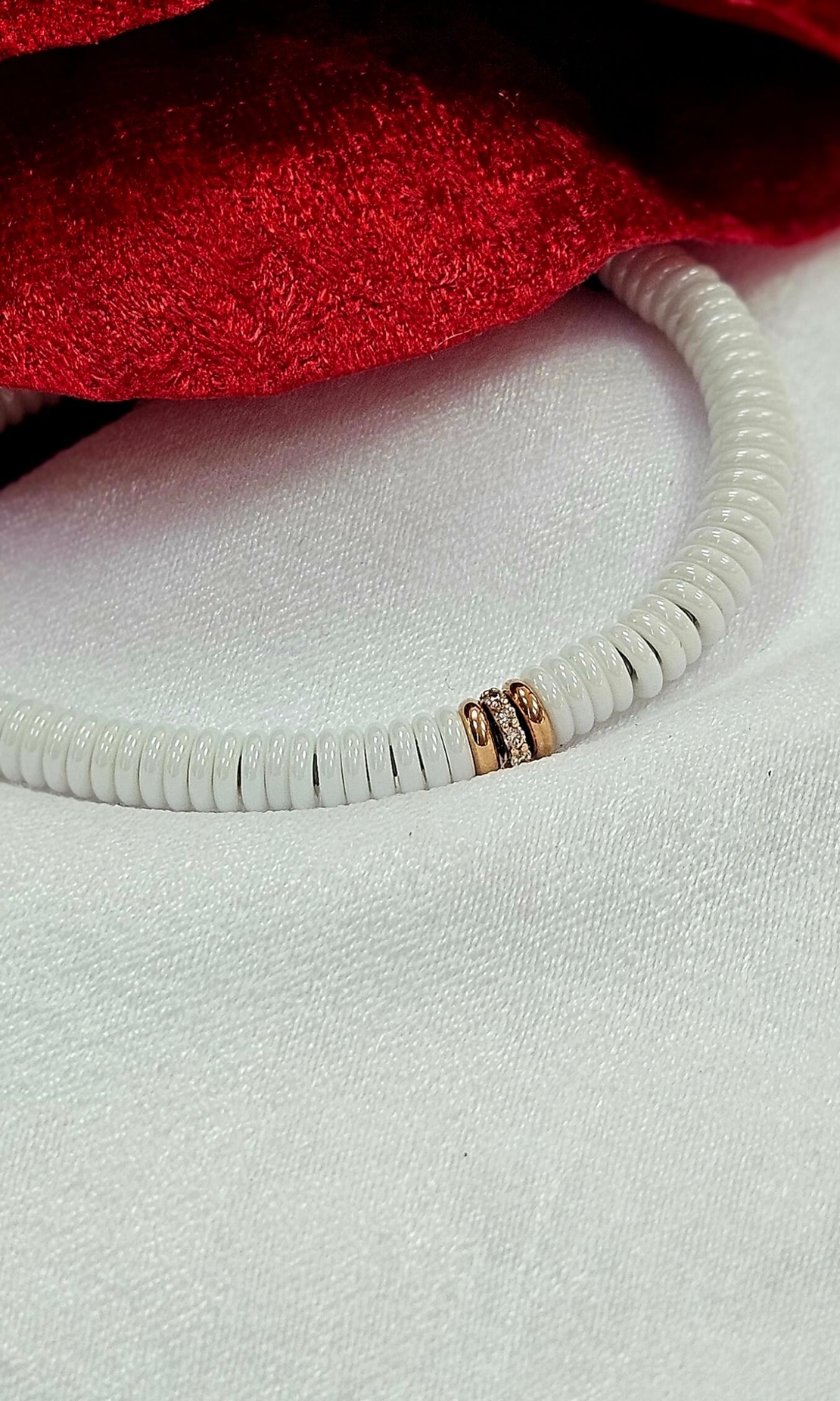 Еластична гривна с Керамика, 18К злато и Диаманти Gioia