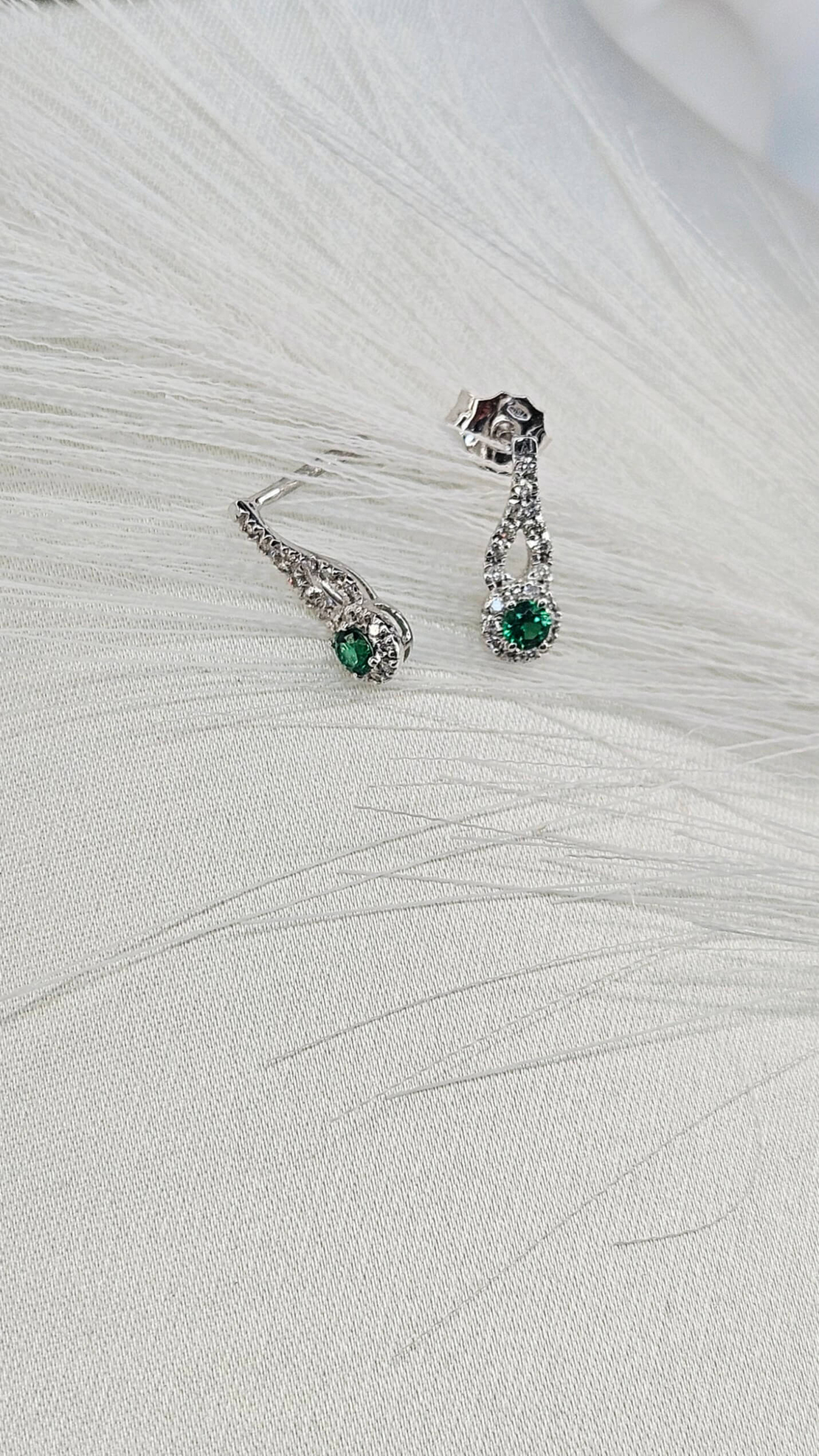 Златни обеци с Диаманти и Изумруди  I Gioielli del Sole