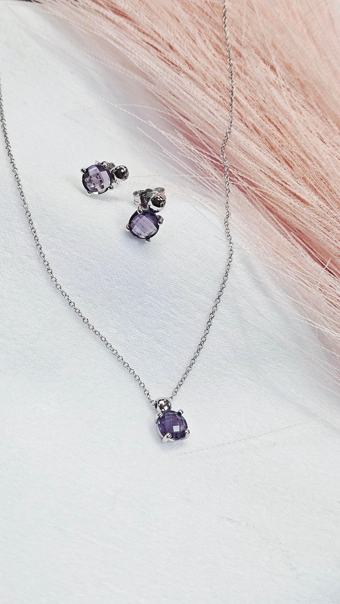 Комплект от бяло злато и Аметист