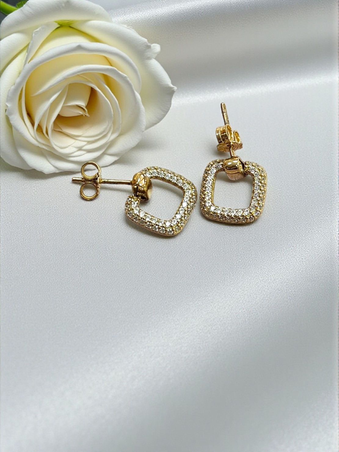 Комплект обеци и колие Luce Quadrata