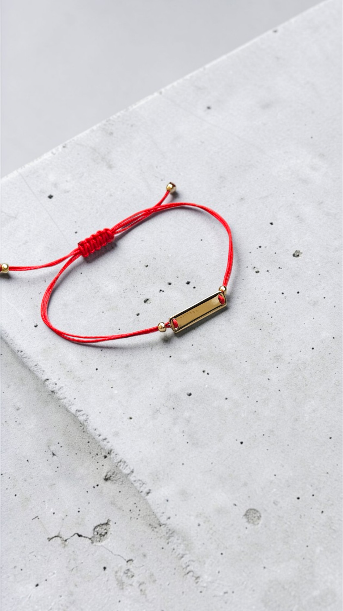 Гривна с плочка за гравиране