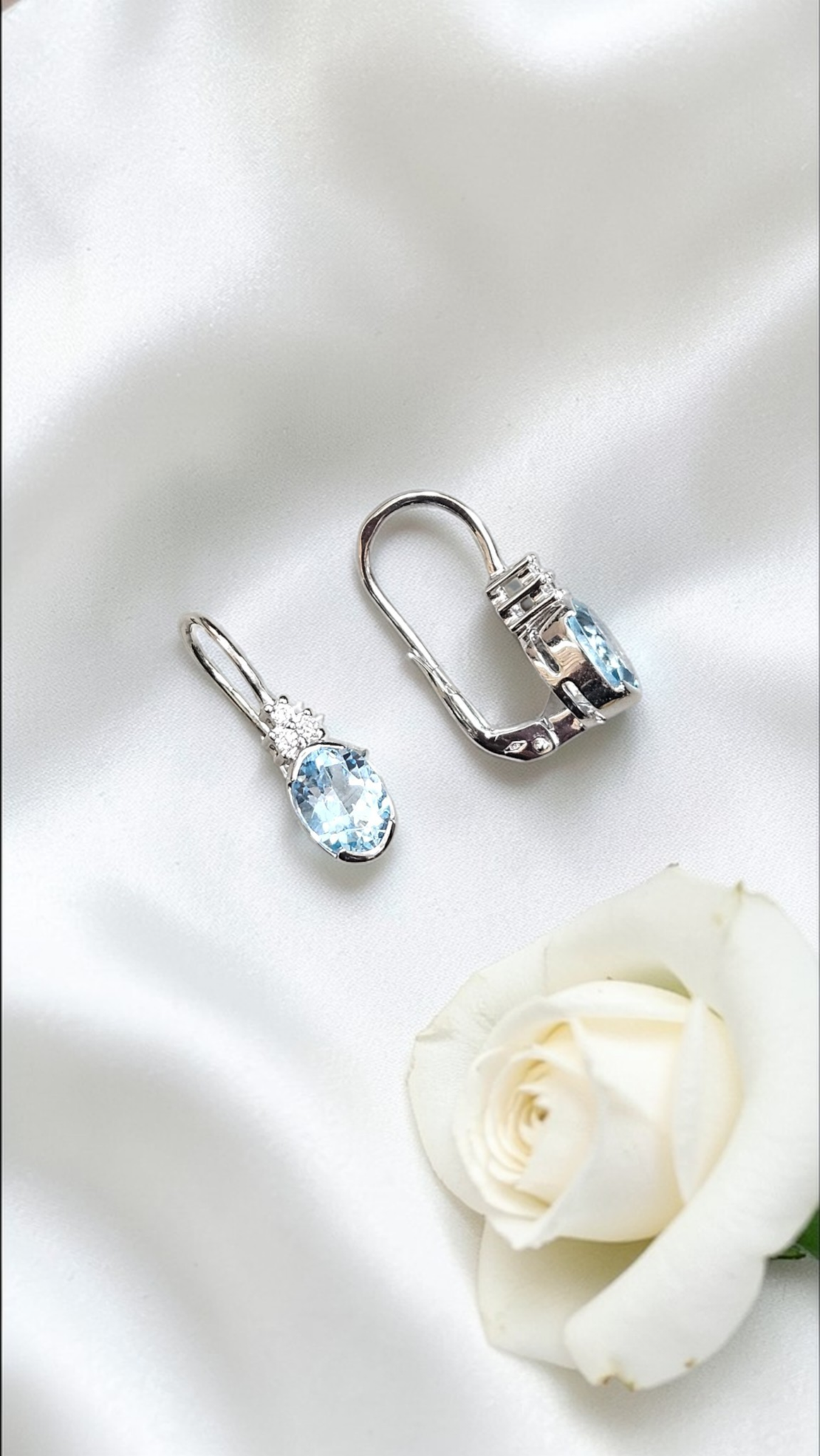 Комплект от бяло златос Аквамарин и цирконии