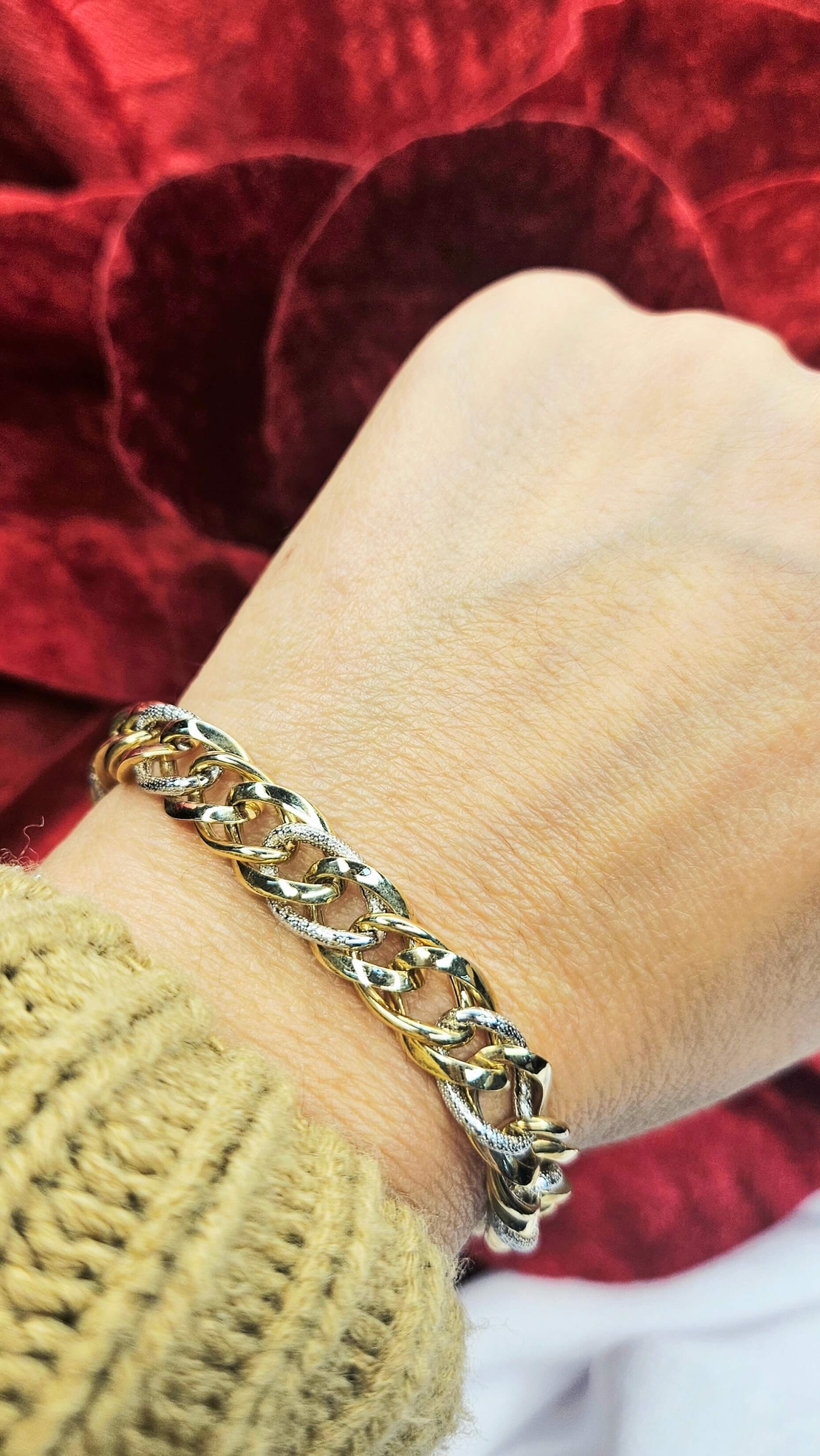 Златна гривна Golden Fusion