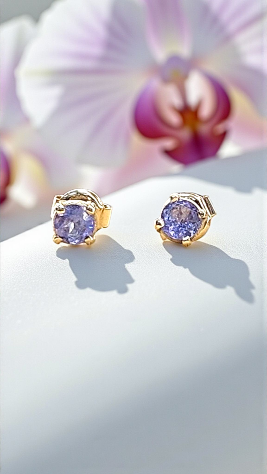 Златни обеци 