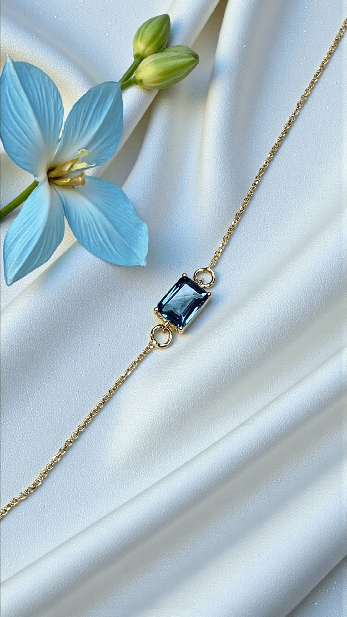 Златна гривна с Топаз London BluеGumon 18K