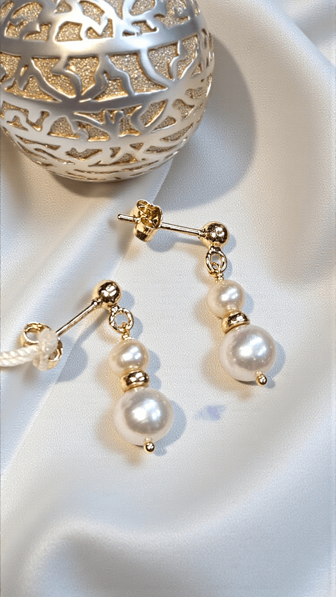 Златни обеци с Естествени перли и 18К злато  Gumon