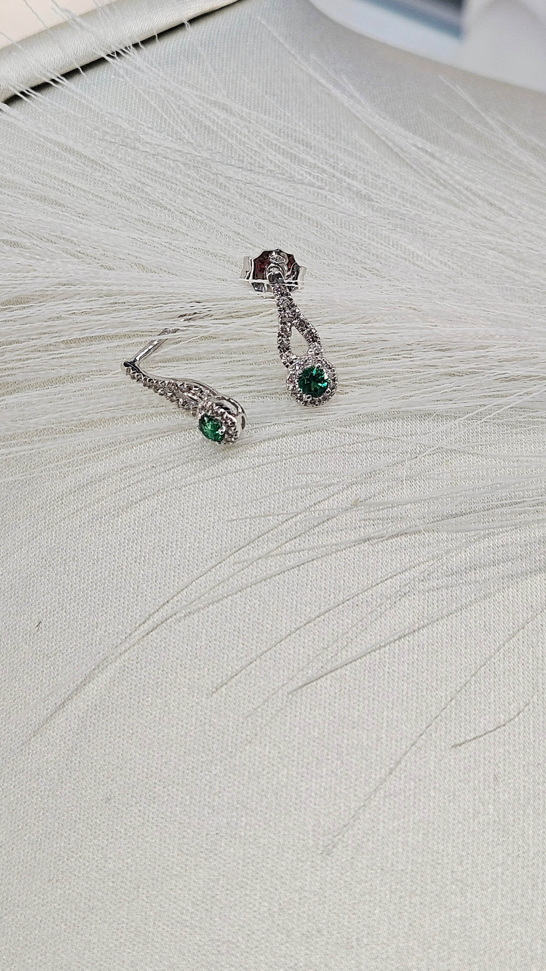 Златни обеци с Диаманти и Изумруди  I Gioielli del Sole