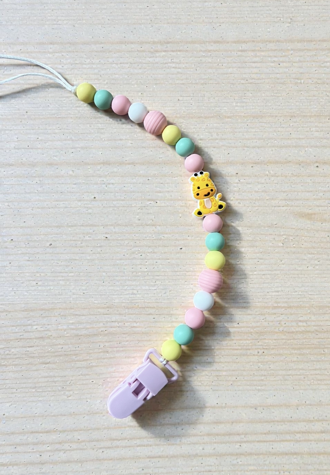 Силиконов клипс за залъгалка - Жирафче