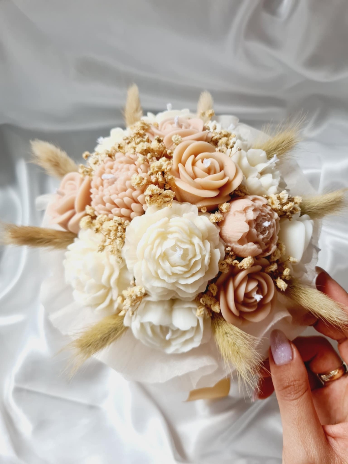 Авторски букет „Sand Bloom Harmony“