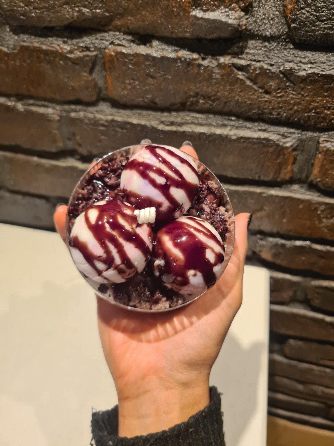 Ароматна свещ „Мелба наслада“